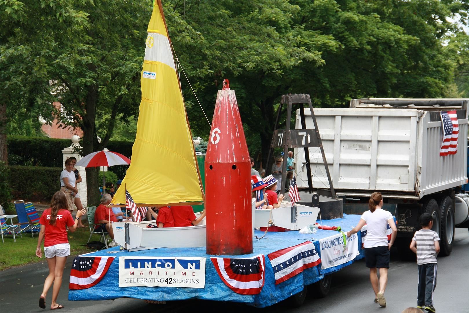 Lincoln Maritime Center Parade Float